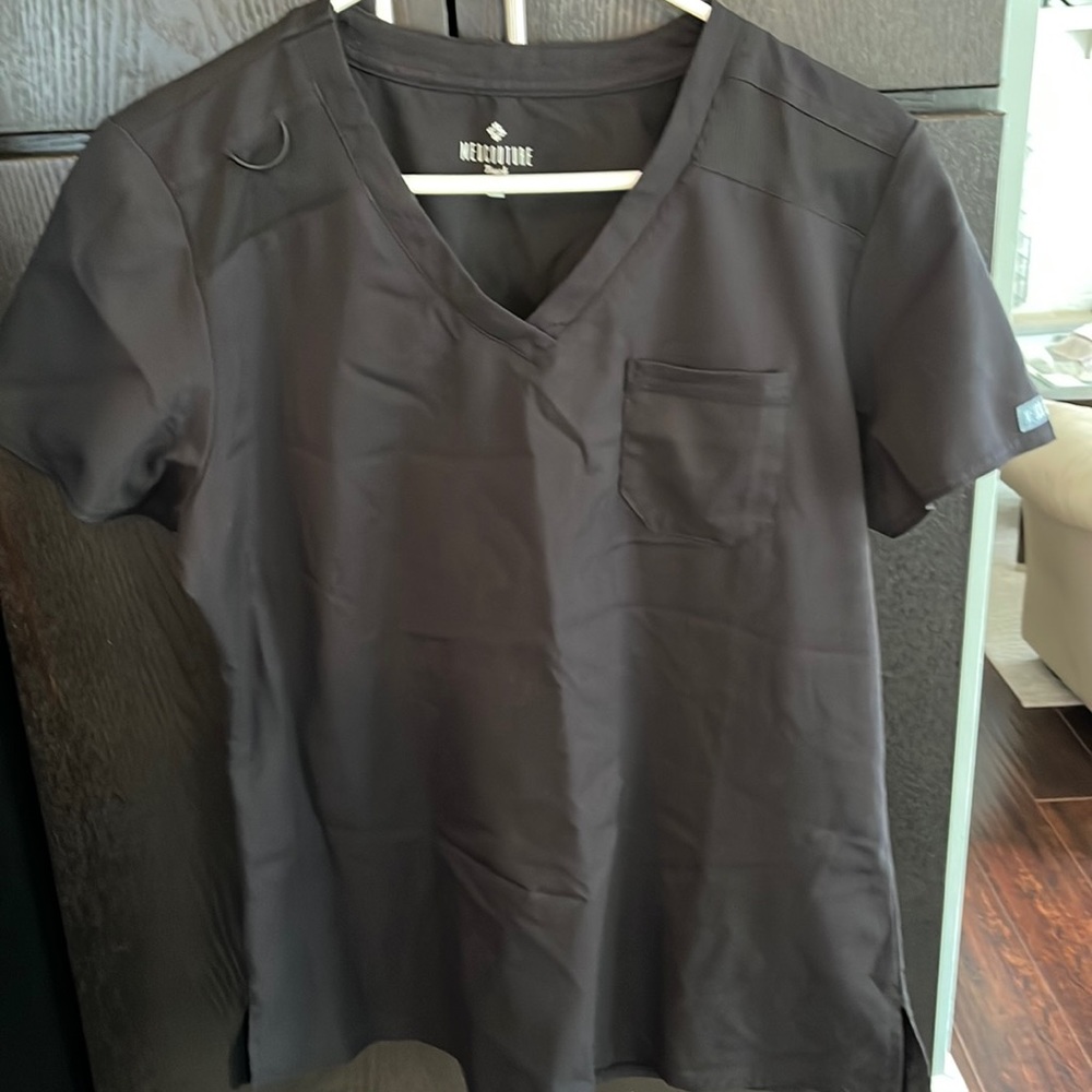 EUC Women’s Medcouture scrub too.  Size medium